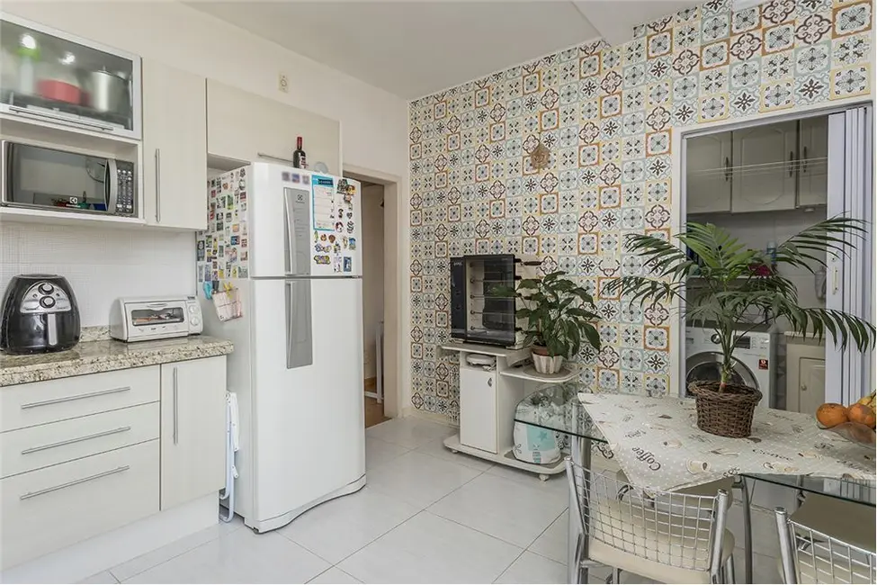 Apartamento com 2 quartos à venda, 64m2 em São Geraldo, Porto Alegre - RS - imagem 6 Foto 6 de Apartamento com 2 quartos à venda, 64m2 em São Geraldo, Porto Alegre - RS