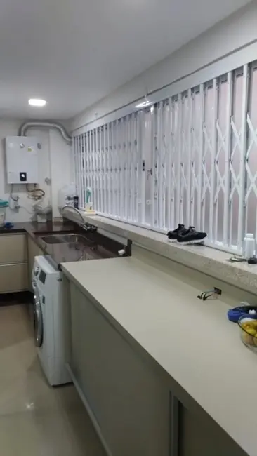 Foto 8 de Apartamento com 3 quartos à venda, 101m2 em Rio Branco, Porto Alegre - RS