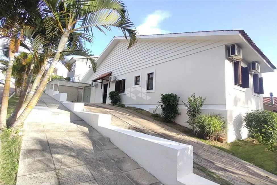 Foto 1 de Casa com 3 quartos à venda, 100m2 em Lomba do Pinheiro, Porto Alegre - RS