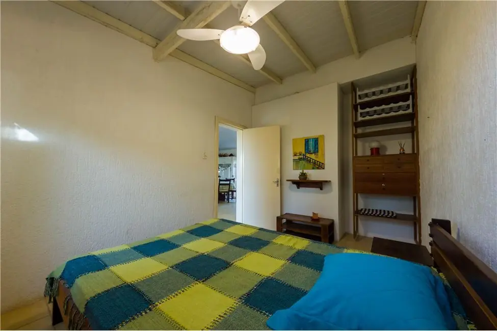 Casa com 3 quartos à venda, 145m2 em Tramandai - RS - imagem 9 Foto 9 de Casa com 3 quartos à venda, 145m2 em Tramandai - RS