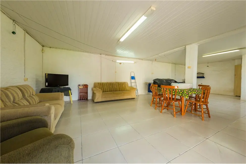 Foto 43 de Casa com 2 quartos à venda, 237m2 em Tramandai - RS