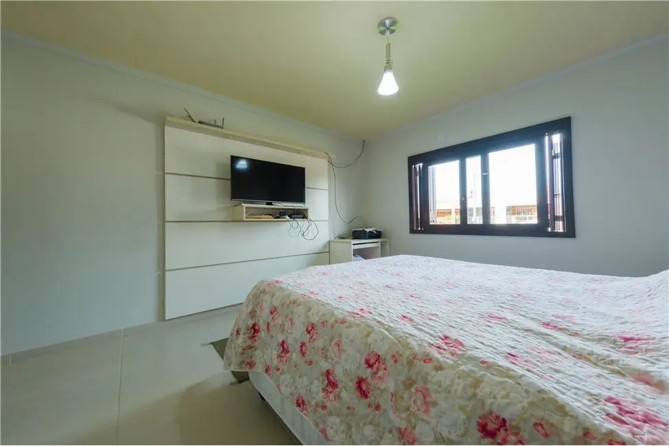 Foto 36 de Casa com 2 quartos à venda, 237m2 em Tramandai - RS