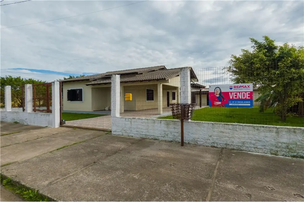 Casa com 2 quartos à venda, 237m2 em Tramandai - RS - imagem 7 Foto 7 de Casa com 2 quartos à venda, 237m2 em Tramandai - RS
