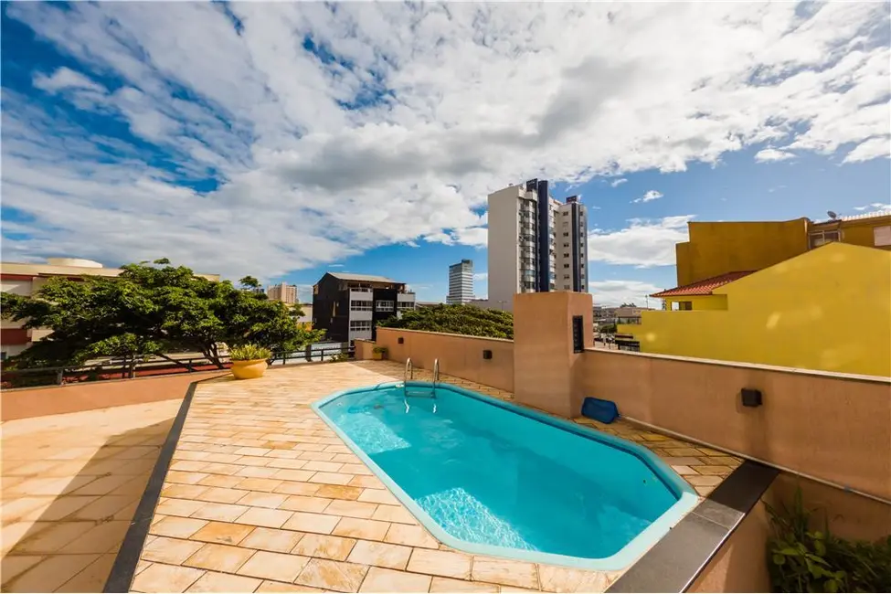 Apartamento com 3 quartos à venda, 210m2 em Centro, Tramandai - RS - imagem 9 Foto 9 de Apartamento com 3 quartos à venda, 210m2 em Centro, Tramandai - RS