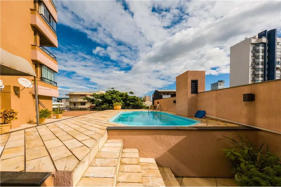 Apartamento com 3 quartos à venda, 210m2 em Centro, Tramandai - RS - imagem 8 Foto 8 de Apartamento com 3 quartos à venda, 210m2 em Centro, Tramandai - RS