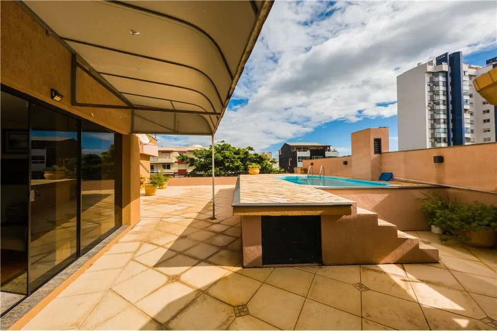 Apartamento com 3 quartos à venda, 210m2 em Centro, Tramandai - RS - imagem 6 Foto 6 de Apartamento com 3 quartos à venda, 210m2 em Centro, Tramandai - RS