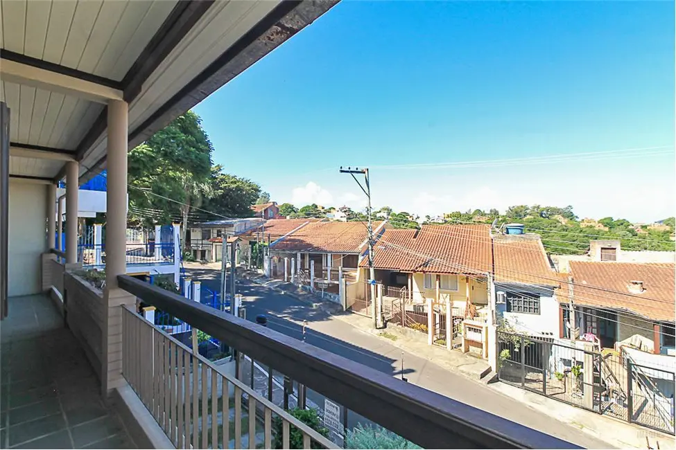 Foto 9 de Casa com 3 quartos à venda, 247m2 em Vila Nova, Porto Alegre - RS