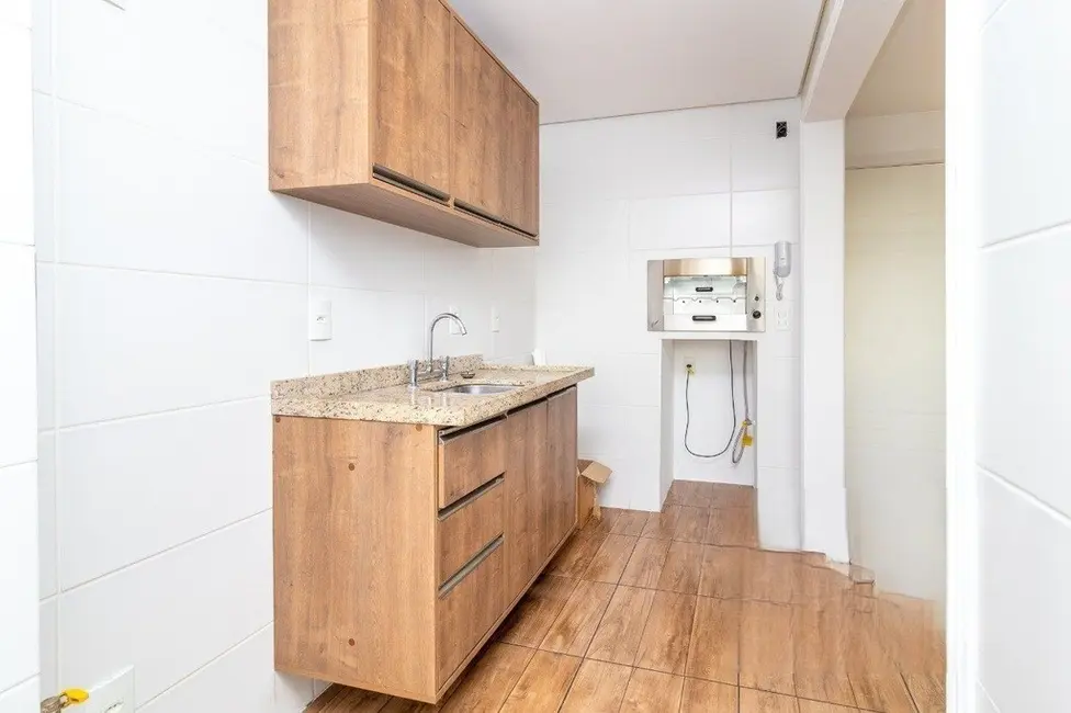 Foto 9 de Apartamento com 2 quartos à venda, 55m2 em Floresta, Porto Alegre - RS