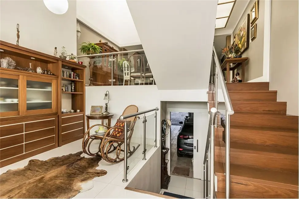 Foto 6 de Casa com 3 quartos à venda, 426m2 em Chácara das Pedras, Porto Alegre - RS