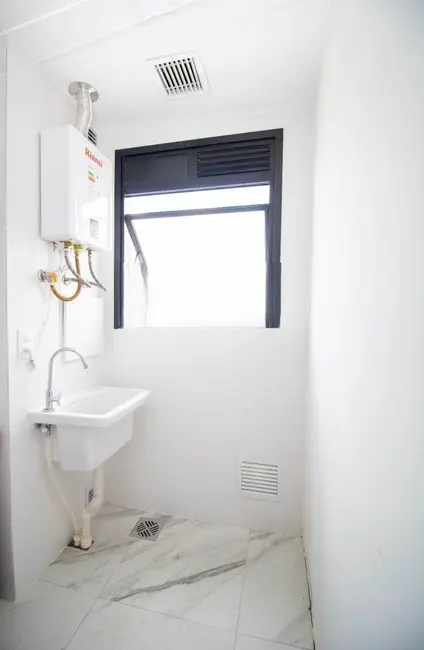 Apartamento com 2 quartos à venda, 58m2 em Porto Alegre - RS - imagem 9 Foto 9 de Apartamento com 2 quartos à venda, 58m2 em Porto Alegre - RS