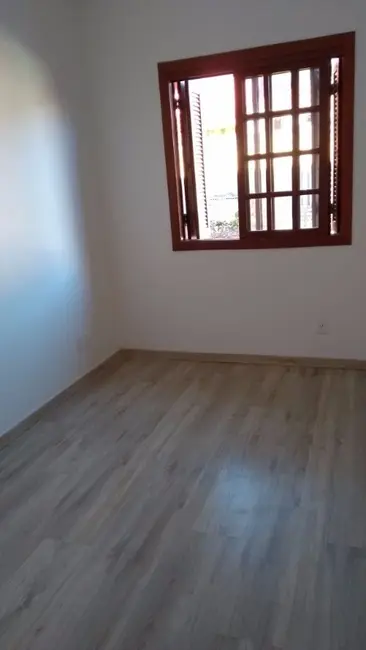 Foto 2 de Casa com 3 quartos à venda, 134m2 em Aberta dos Morros, Porto Alegre - RS
