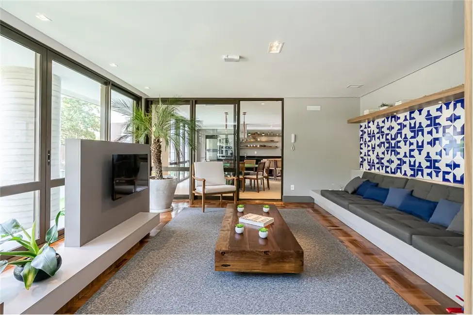 Apartamento com 3 quartos à venda, 110m2 em Menino Deus, Porto Alegre - RS - imagem 8 Foto 8 de Apartamento com 3 quartos à venda, 110m2 em Menino Deus, Porto Alegre - RS