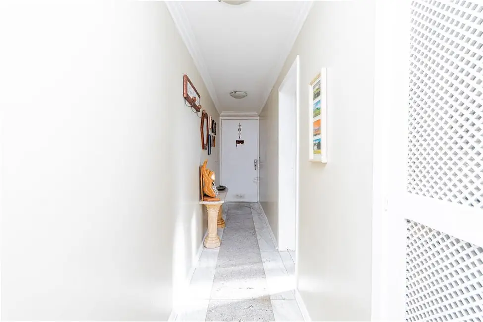 Apartamento com 2 quartos à venda, 80m2 em Menino Deus, Porto Alegre - RS - imagem 5 Foto 5 de Apartamento com 2 quartos à venda, 80m2 em Menino Deus, Porto Alegre - RS