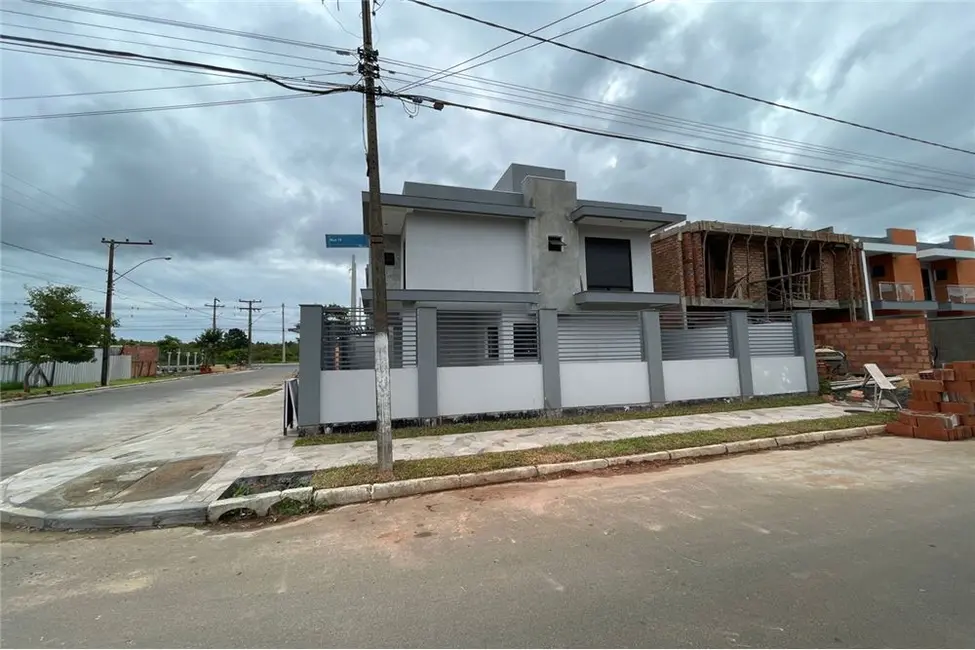 Casa com 3 quartos à venda, 130m2 em Estância Velha, Canoas - RS - imagem 7 Foto 7 de Casa com 3 quartos à venda, 130m2 em Estância Velha, Canoas - RS