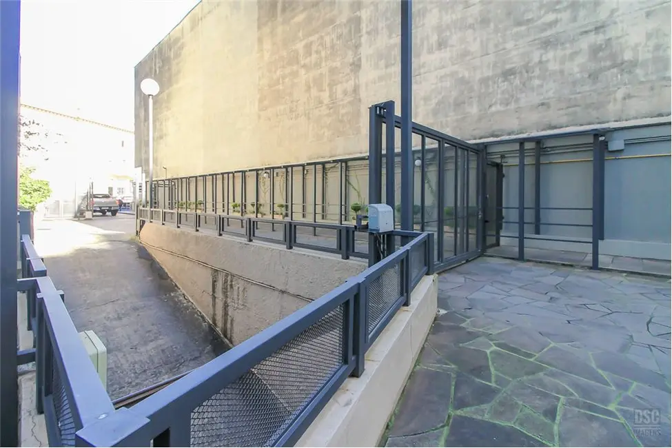 Apartamento com 4 quartos à venda, 207m2 em Centro Histórico, Porto Alegre - RS - imagem 3 Foto 3 de Apartamento com 4 quartos à venda, 207m2 em Centro Histórico, Porto Alegre - RS