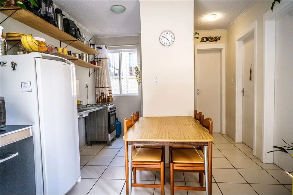Apartamento com 2 quartos à venda, 42m2 em Partenon, Porto Alegre - RS - imagem 4 Foto 4 de Apartamento com 2 quartos à venda, 42m2 em Partenon, Porto Alegre - RS