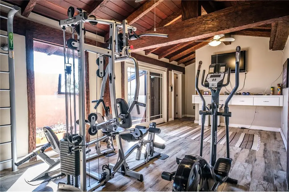 Casa com 5 quartos à venda, 841m2 em Santa Tereza, Porto Alegre - RS - imagem 8 Foto 8 de Casa com 5 quartos à venda, 841m2 em Santa Tereza, Porto Alegre - RS