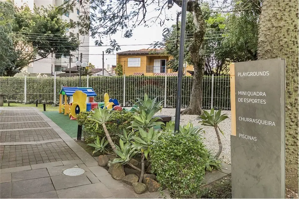 Apartamento com 3 quartos à venda, 83m2 em Vila Ipiranga, Porto Alegre - RS - imagem 3 Foto 3 de Apartamento com 3 quartos à venda, 83m2 em Vila Ipiranga, Porto Alegre - RS