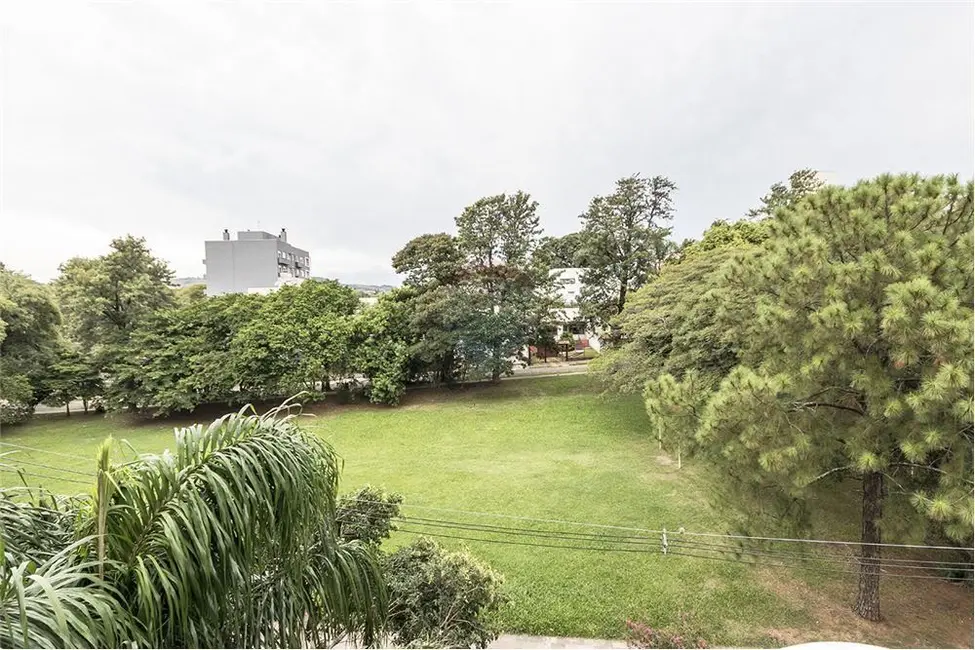 Apartamento com 3 quartos à venda, 83m2 em Vila Ipiranga, Porto Alegre - RS - imagem 6 Foto 6 de Apartamento com 3 quartos à venda, 83m2 em Vila Ipiranga, Porto Alegre - RS