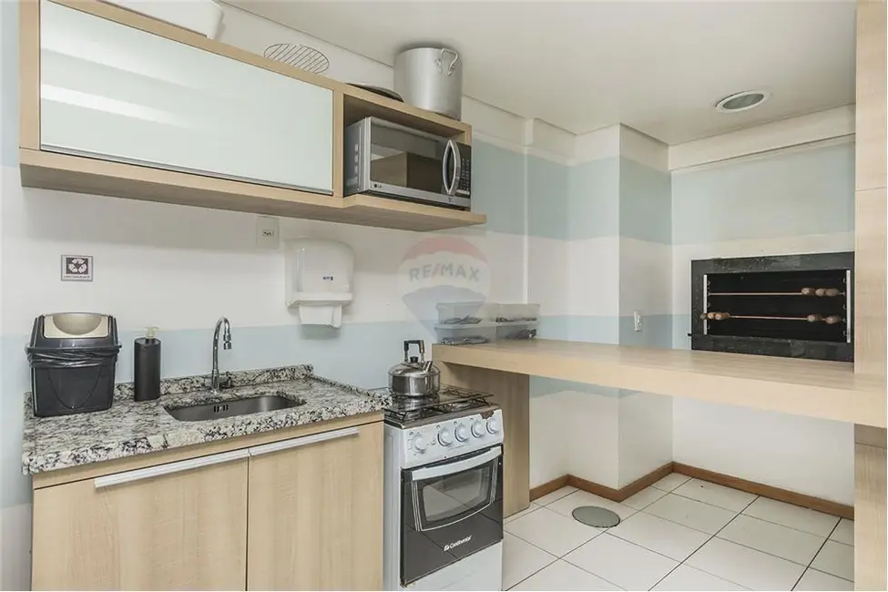 Apartamento com 3 quartos à venda, 83m2 em Vila Ipiranga, Porto Alegre - RS - imagem 7 Foto 7 de Apartamento com 3 quartos à venda, 83m2 em Vila Ipiranga, Porto Alegre - RS
