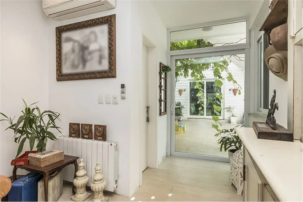 Foto 4 de Casa com 3 quartos à venda, 300m2 em Jardim Lindóia, Porto Alegre - RS