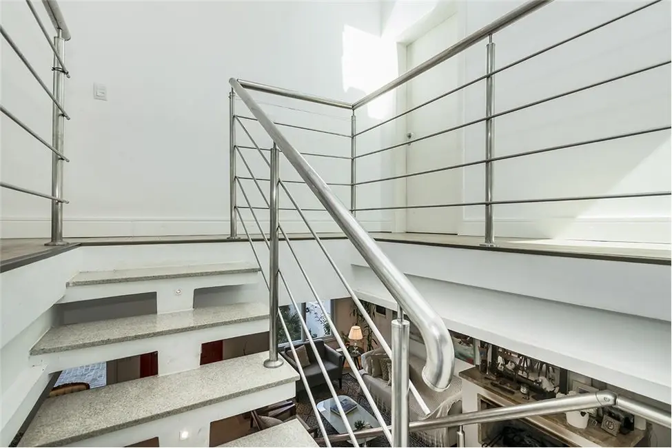 Foto 9 de Casa com 3 quartos à venda, 300m2 em Jardim Lindóia, Porto Alegre - RS