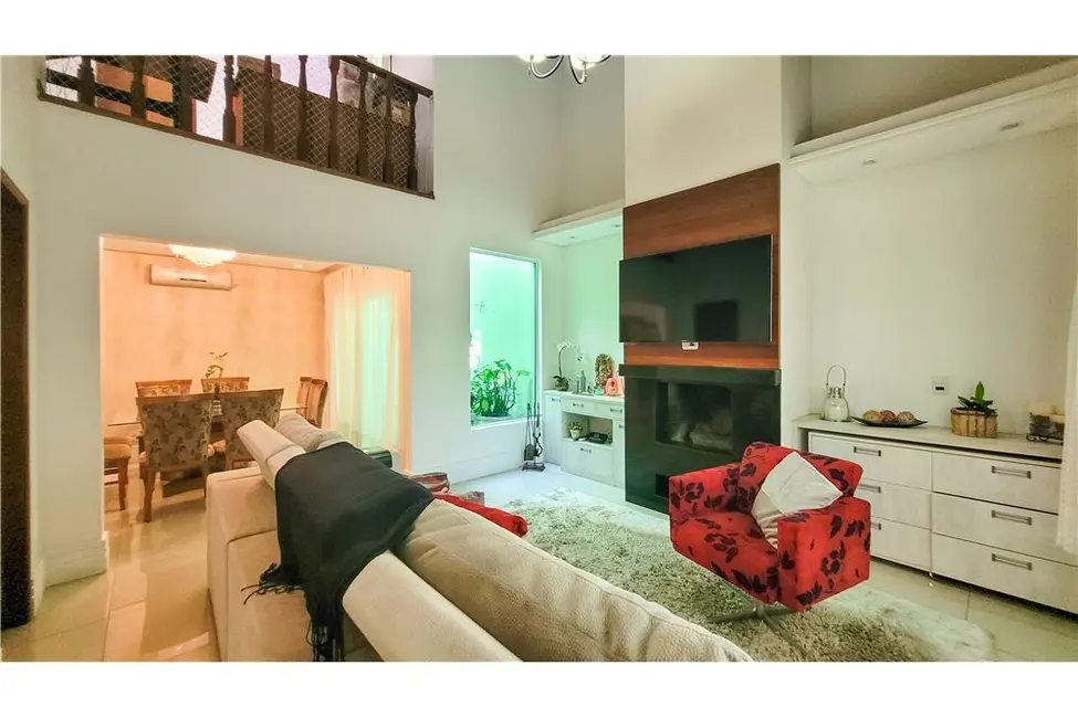 Foto 7 de Casa com 4 quartos à venda, 267m2 em Jardim Itu, Porto Alegre - RS