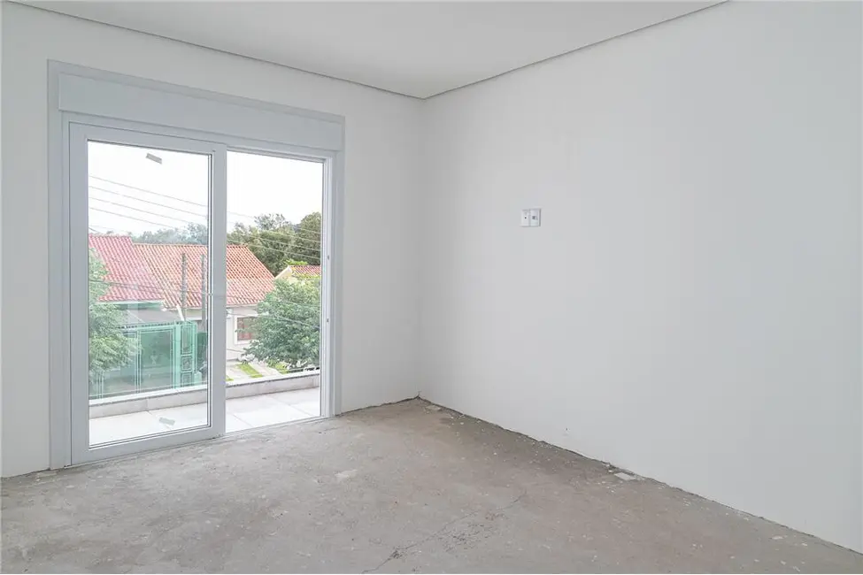 Casa com 3 quartos à venda, 160m2 em Lomba do Pinheiro, Porto Alegre - RS - imagem 8 Foto 8 de Casa com 3 quartos à venda, 160m2 em Lomba do Pinheiro, Porto Alegre - RS