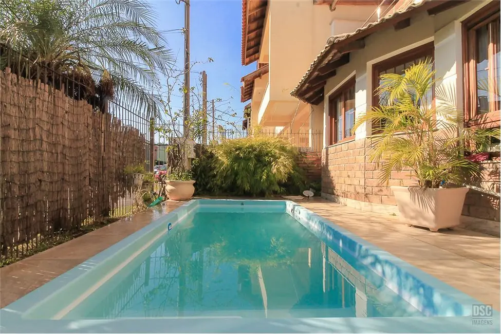 Foto 9 de Casa com 4 quartos à venda, 250m2 em Hípica, Porto Alegre - RS