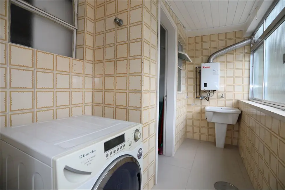 Foto 3 de Apartamento com 2 quartos à venda, 76m2 em Mont Serrat, Porto Alegre - RS