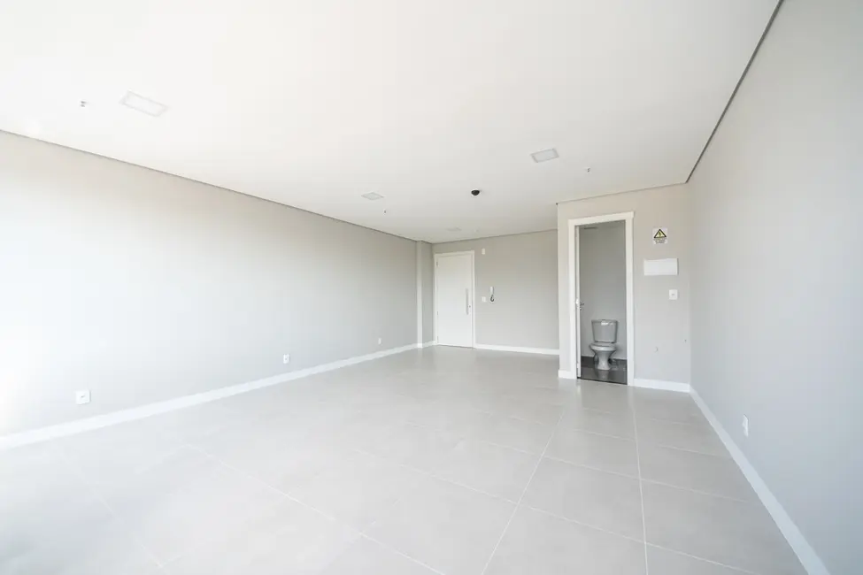 Foto 8 de Sala Comercial à venda, 37m2 em Jardim Europa, Porto Alegre - RS