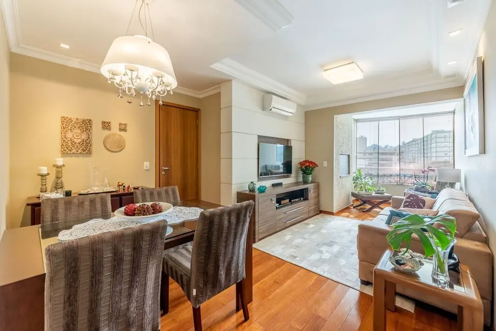 Foto 6 de Apartamento com 2 quartos à venda, 68m2 em Jardim Botânico, Porto Alegre - RS