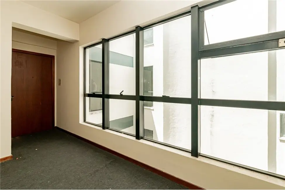 Sala Comercial à venda, 27m2 em Petrópolis, Porto Alegre - RS - imagem 8 Foto 8 de Sala Comercial à venda, 27m2 em Petrópolis, Porto Alegre - RS