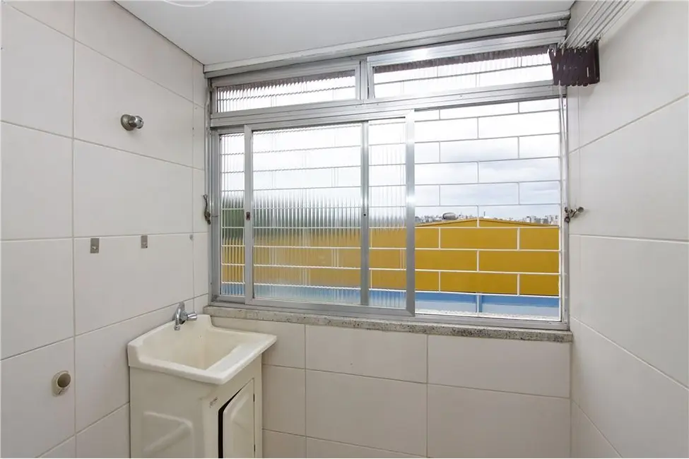 Foto 9 de Apartamento com 2 quartos à venda, 58m2 em Santo Antônio, Porto Alegre - RS