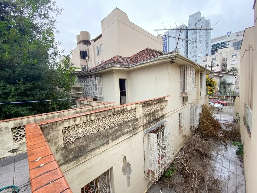 Foto 5 de Casa com 4 quartos à venda, 283m2 em Rio Branco, Porto Alegre - RS