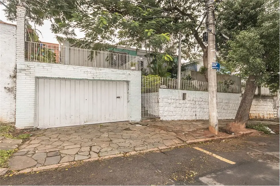 Casa com 4 quartos à venda, 201m2 em Santa Tereza, Porto Alegre - RS - imagem 6 Foto 6 de Casa com 4 quartos à venda, 201m2 em Santa Tereza, Porto Alegre - RS