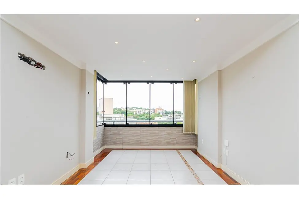 Foto 1 de Apartamento com 2 quartos à venda, 71m2 em Partenon, Porto Alegre - RS