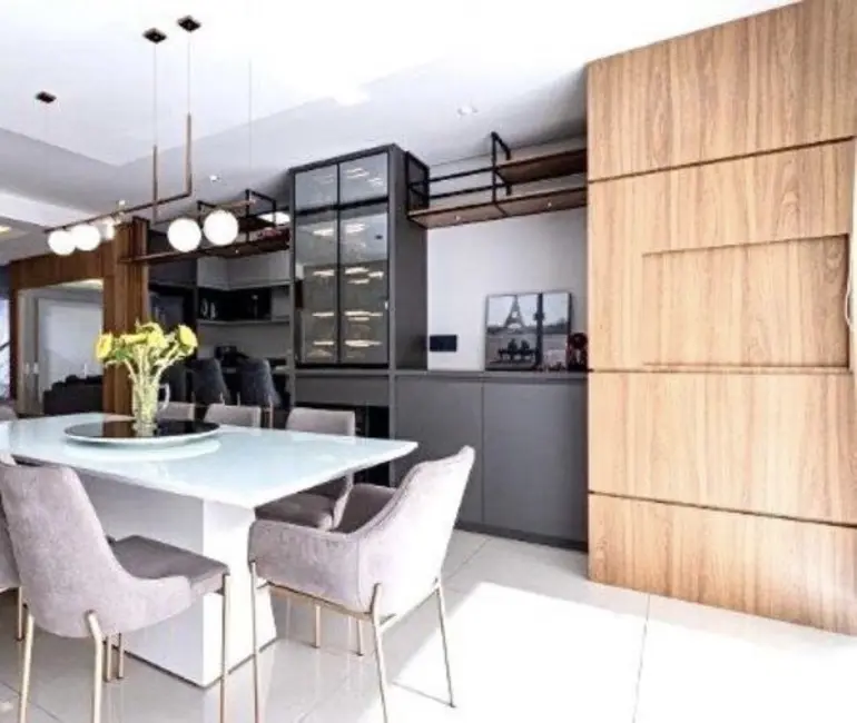 Casa com 3 quartos à venda, 233m2 em Sarandi, Porto Alegre - RS - imagem 5 Foto 5 de Casa com 3 quartos à venda, 233m2 em Sarandi, Porto Alegre - RS