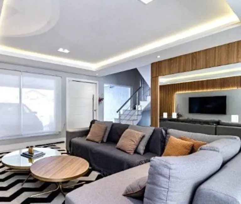 Foto 1 de Casa com 3 quartos à venda, 233m2 em Sarandi, Porto Alegre - RS