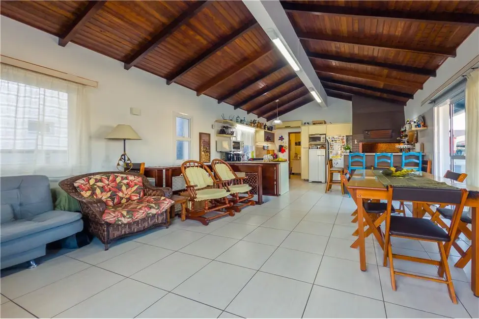 Foto 9 de Apartamento com 5 quartos à venda, 245m2 em Centro, Capao Da Canoa - RS