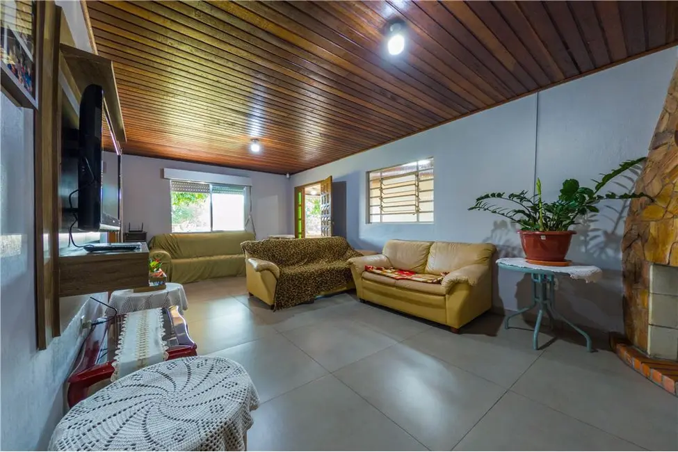 Foto 4 de Casa com 3 quartos à venda, 154m2 em Imbe - RS