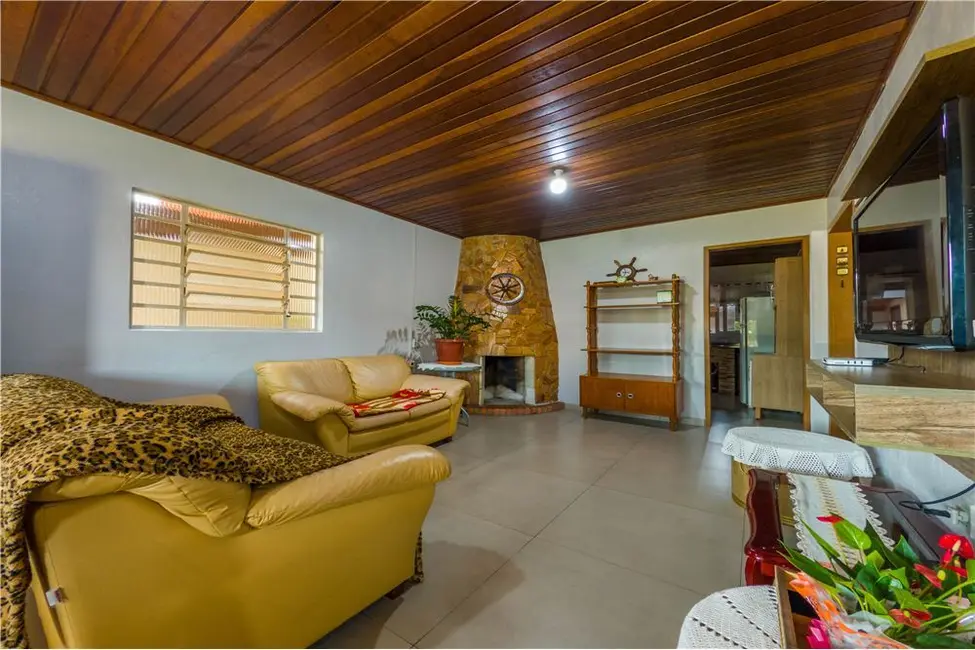 Foto 3 de Casa com 3 quartos à venda, 154m2 em Imbe - RS