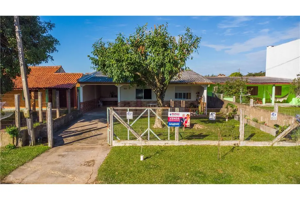 Foto 1 de Casa com 3 quartos à venda, 154m2 em Imbe - RS