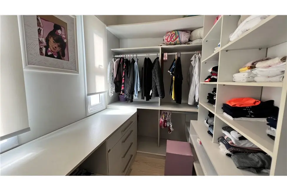 Casa com 3 quartos à venda, 354m2 em Tramandai - RS - imagem 9 Foto 9 de Casa com 3 quartos à venda, 354m2 em Tramandai - RS