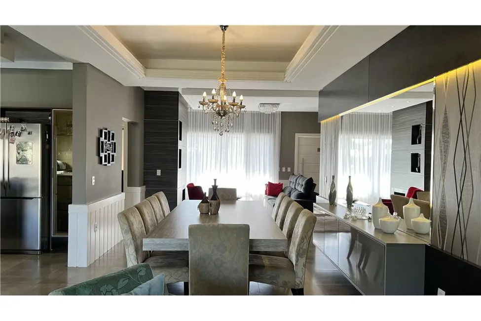 Foto 23 de Casa com 3 quartos à venda, 354m2 em Tramandai - RS