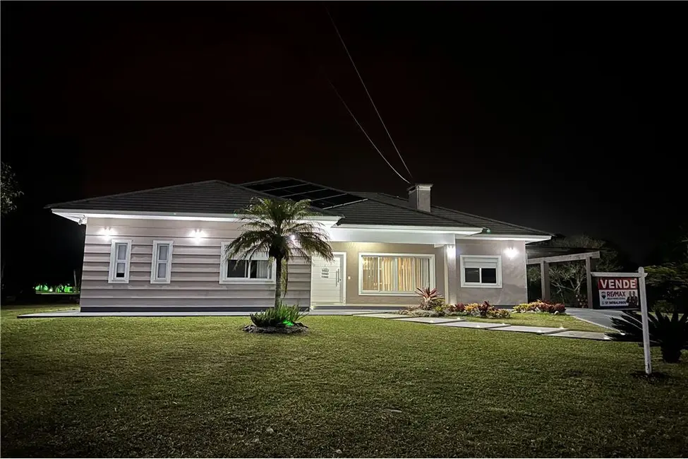 Foto 34 de Casa com 3 quartos à venda, 354m2 em Tramandai - RS