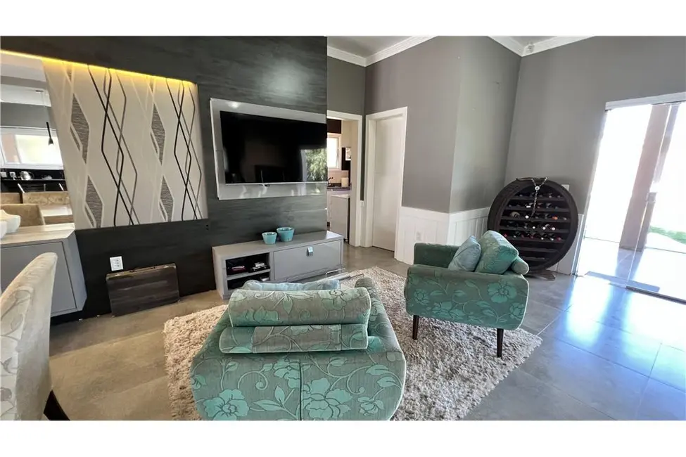 Foto 17 de Casa com 3 quartos à venda, 354m2 em Tramandai - RS