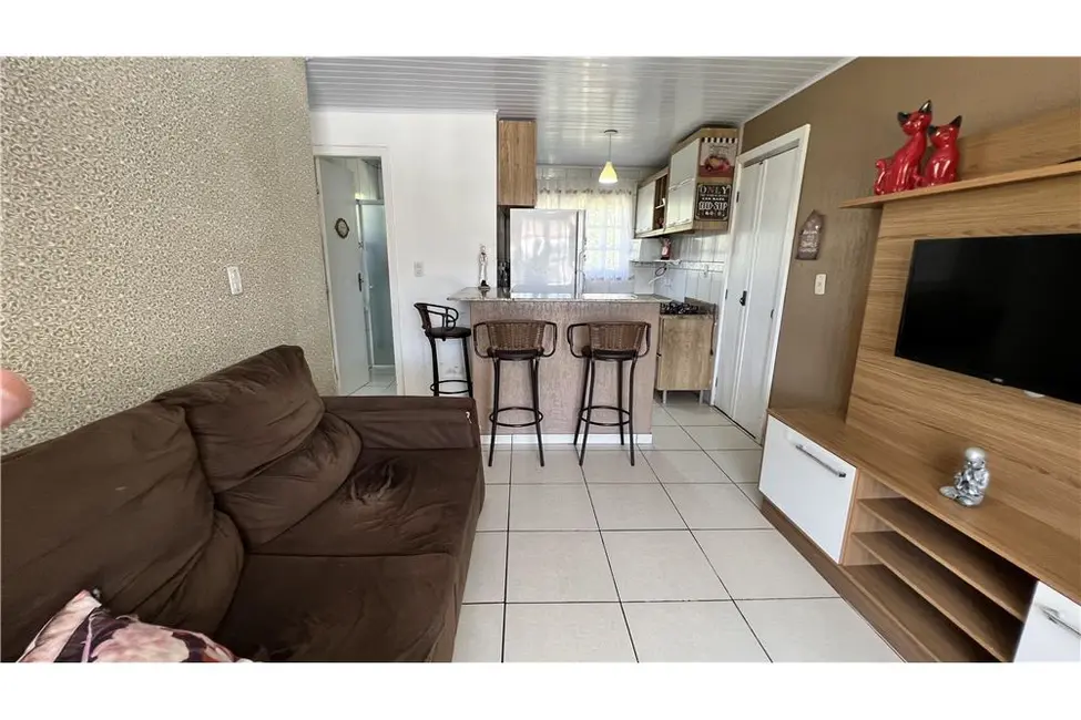 Casa com 2 quartos à venda, 70m2 em Tramandai - RS - imagem 5 Foto 5 de Casa com 2 quartos à venda, 70m2 em Tramandai - RS