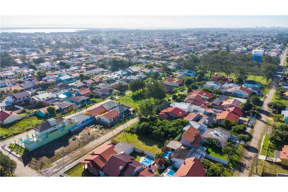 Terreno / Lote à venda, 300m2 em Tramandai - RS - imagem 6 Foto 6 de Terreno / Lote à venda, 300m2 em Tramandai - RS