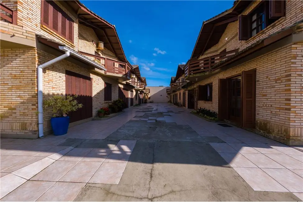 Apartamento com 2 quartos à venda, 98m2 em Tramandai - RS - imagem 2 Foto 2 de Apartamento com 2 quartos à venda, 98m2 em Tramandai - RS